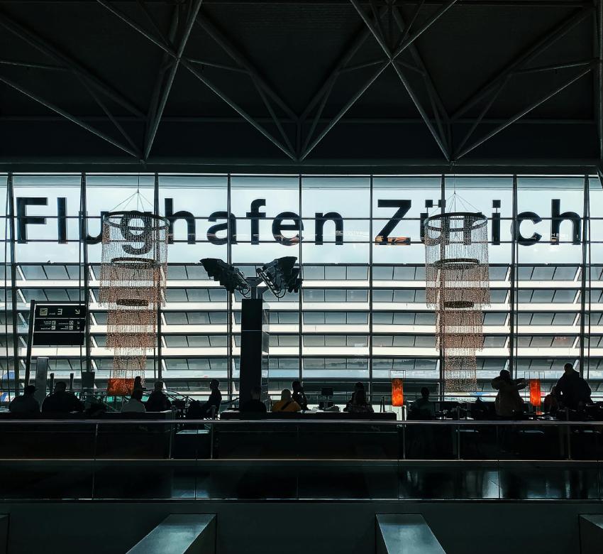 Buchen Sie noch heute Ihren Flughafentransfer.